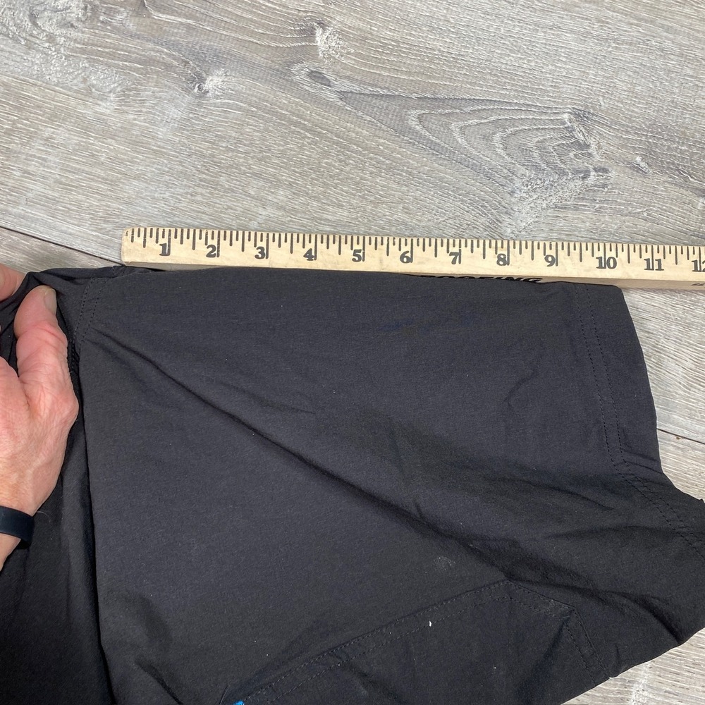 Amazon Black Cargo Shorts for Men - Picture 8 of 10